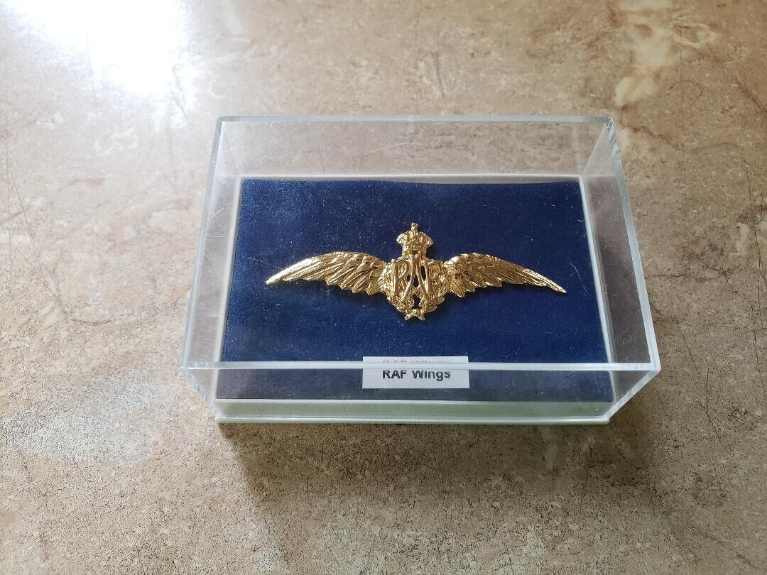 WINGS RAF Insignia Badge Gold Plated Wings