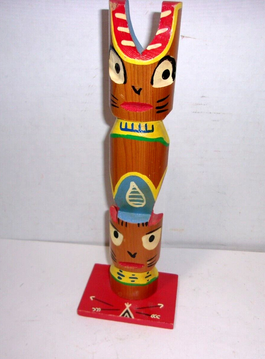 1960\'s Vintage Carved Wood Hand painted Handcrafted American Indian Totem Pole