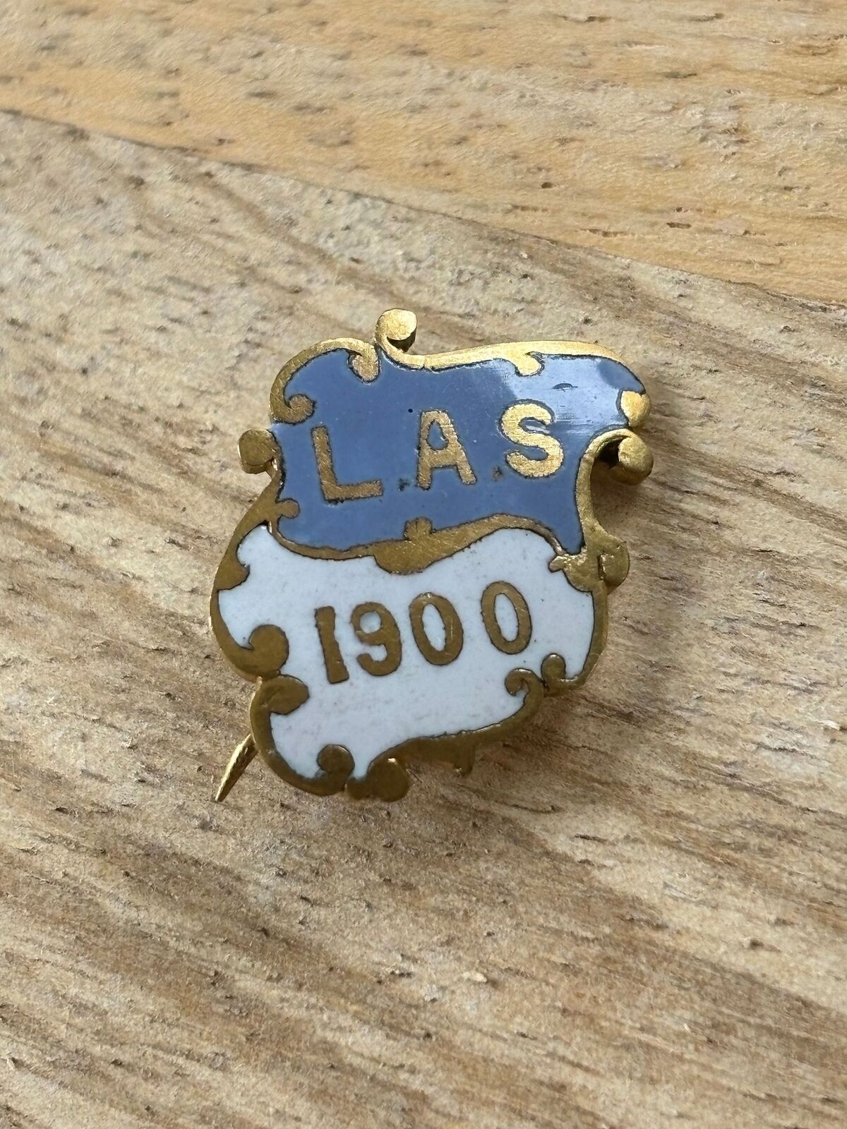 1900 L.A.S. School Class Pin Boston Regalia Co. Massachusetts Lee Academy