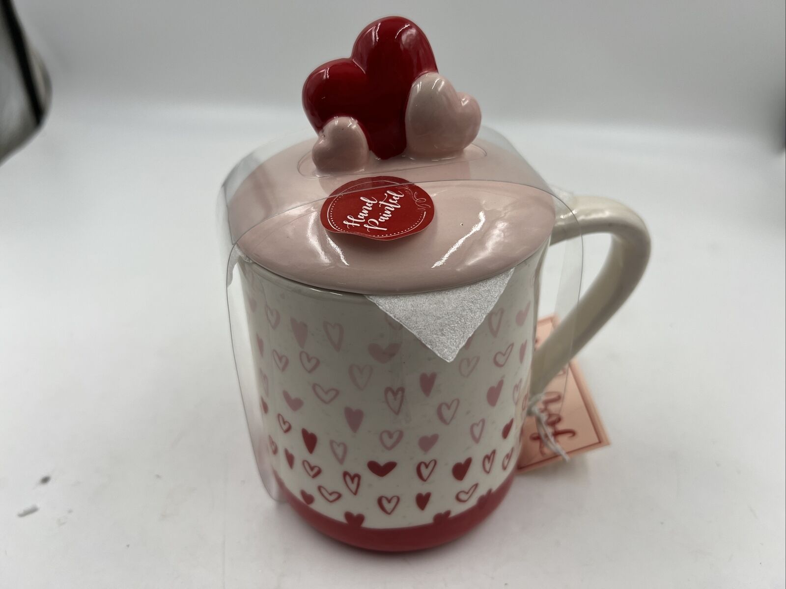 Sheffield Home Ceramic 18oz Hearts Mug with Lid AA02B03009