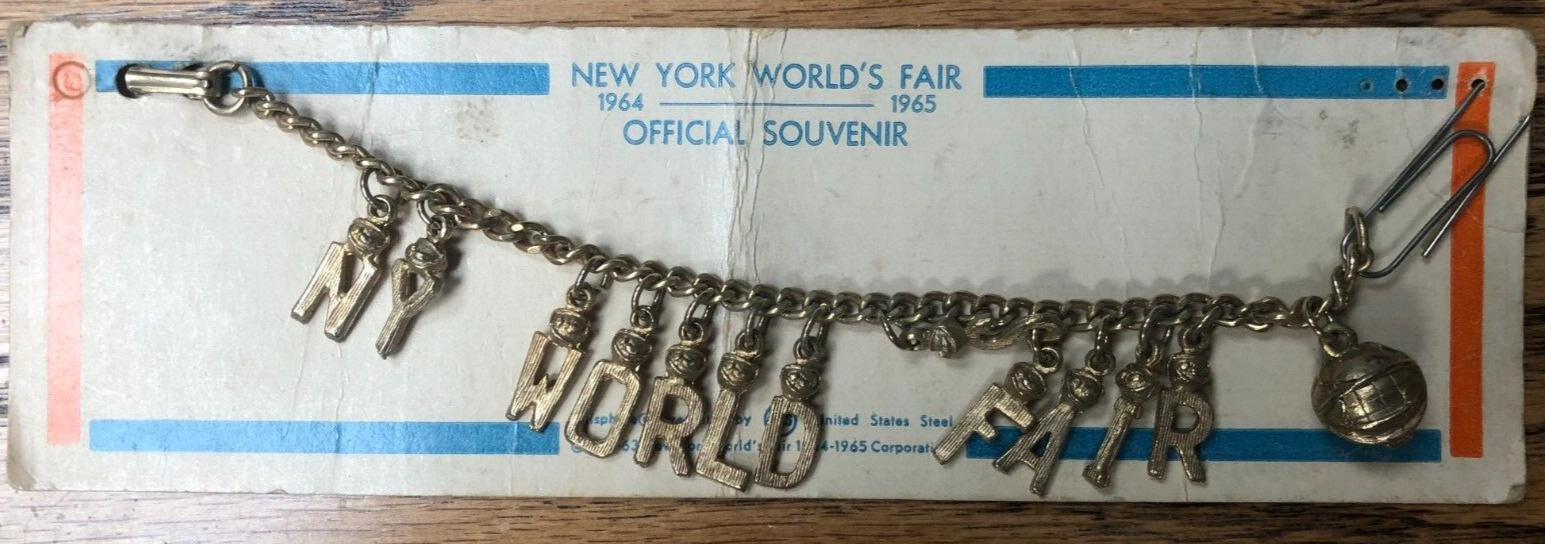 1964-65 New York World\'s Fair Souvenir Charm Bracelet with Unisphere Pendant