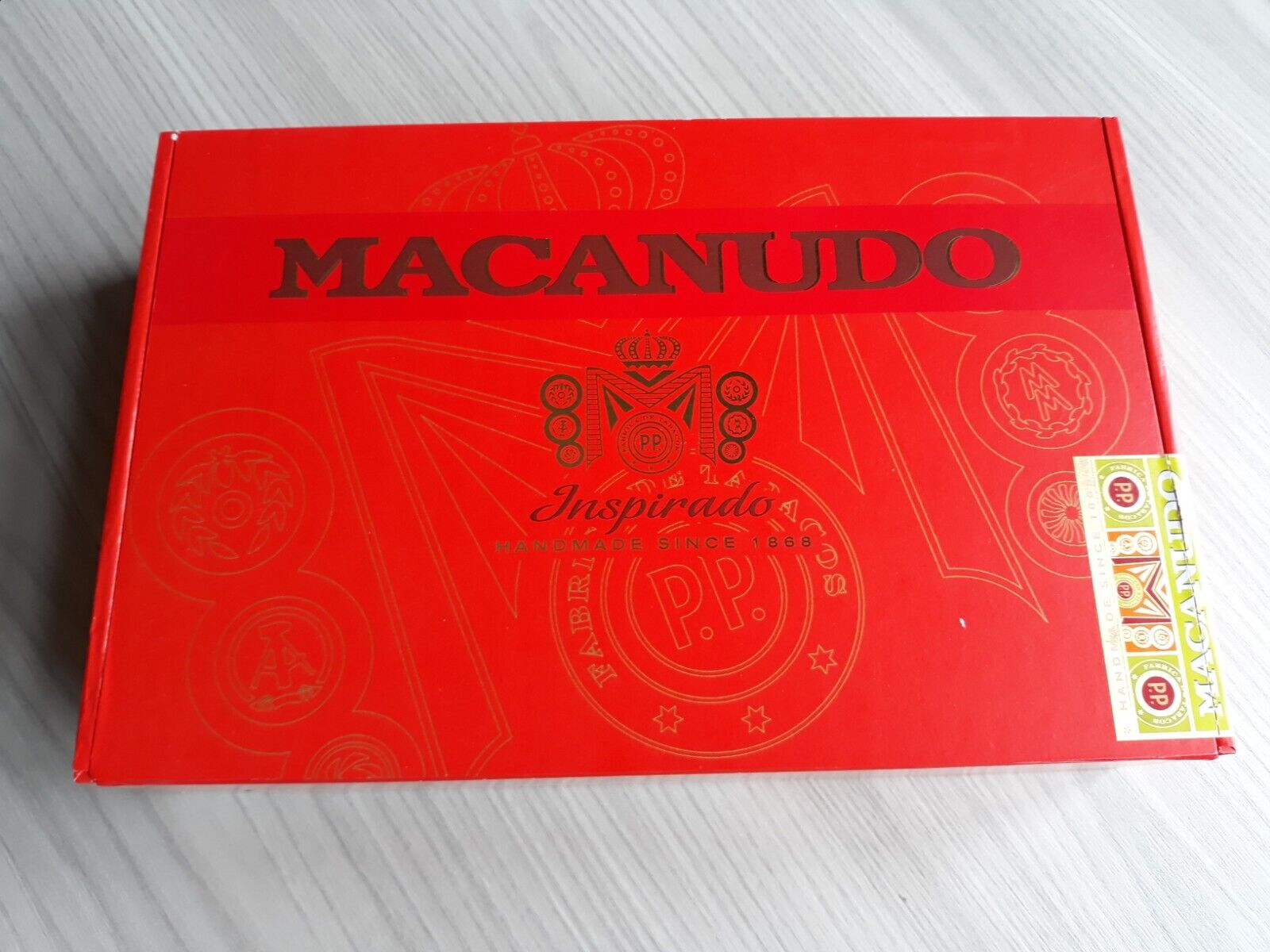 Macanudo Inspirado Orange Toro Cigar Box 