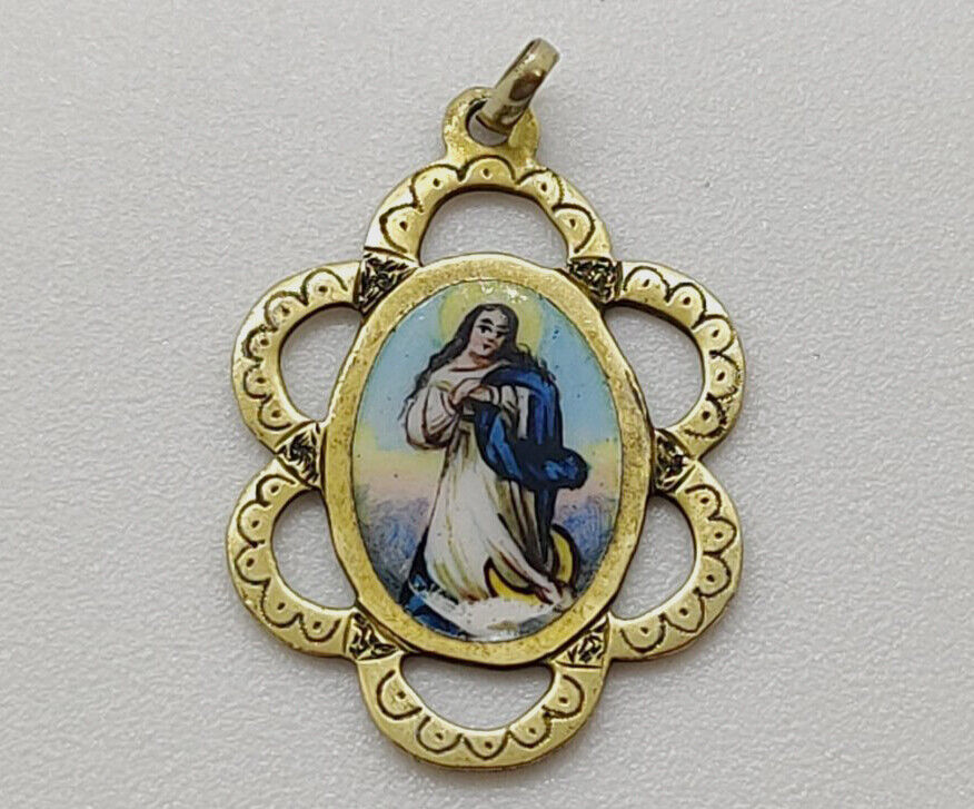 ANTIQUE IMMACULATE CONCEPTION MEDAL. ENAMEL AND GILDED SILVER. SPAIN, EARLY 19th