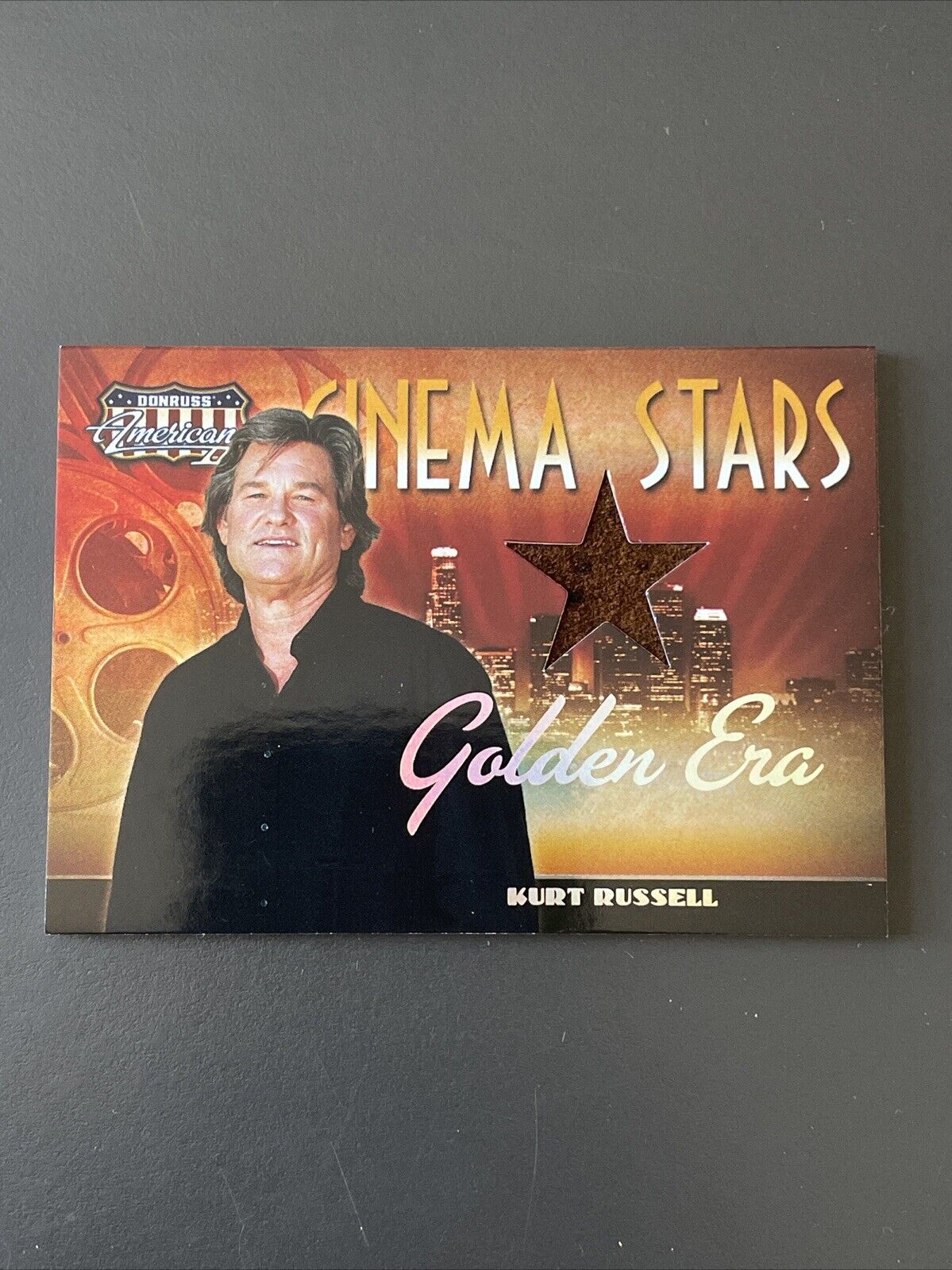 2008 DONRUSS AMERICANA CINEMA STARS GOLDEN ERA KURT RUSSELL RELIC SWATCH 10/50