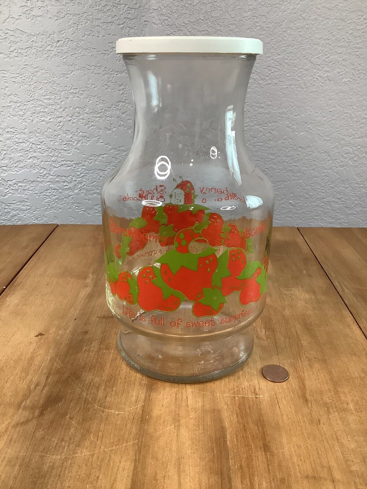 Vintage 1980s Strawberry Shortcake Glass Carafe With Plastic Lid