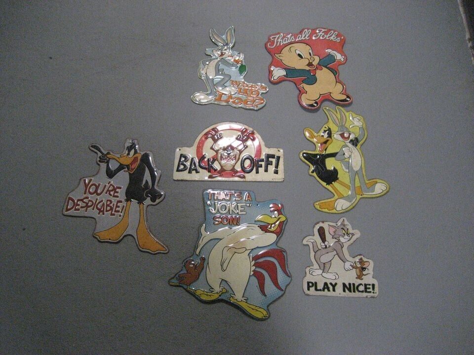 LOT OF 7  LOONEY TUNE      MAN CAVE SIGNS  