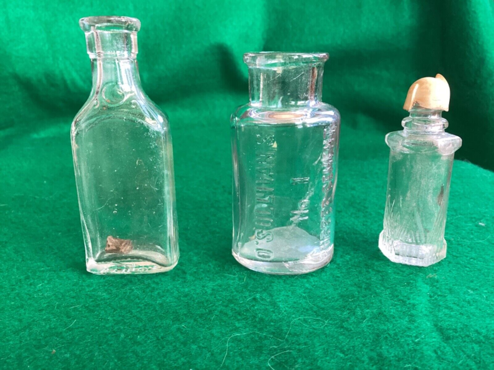 3 vtg bottles: O\'Sullivan\'s Rubber Cement; Art Deco Perfume; O-I bottle