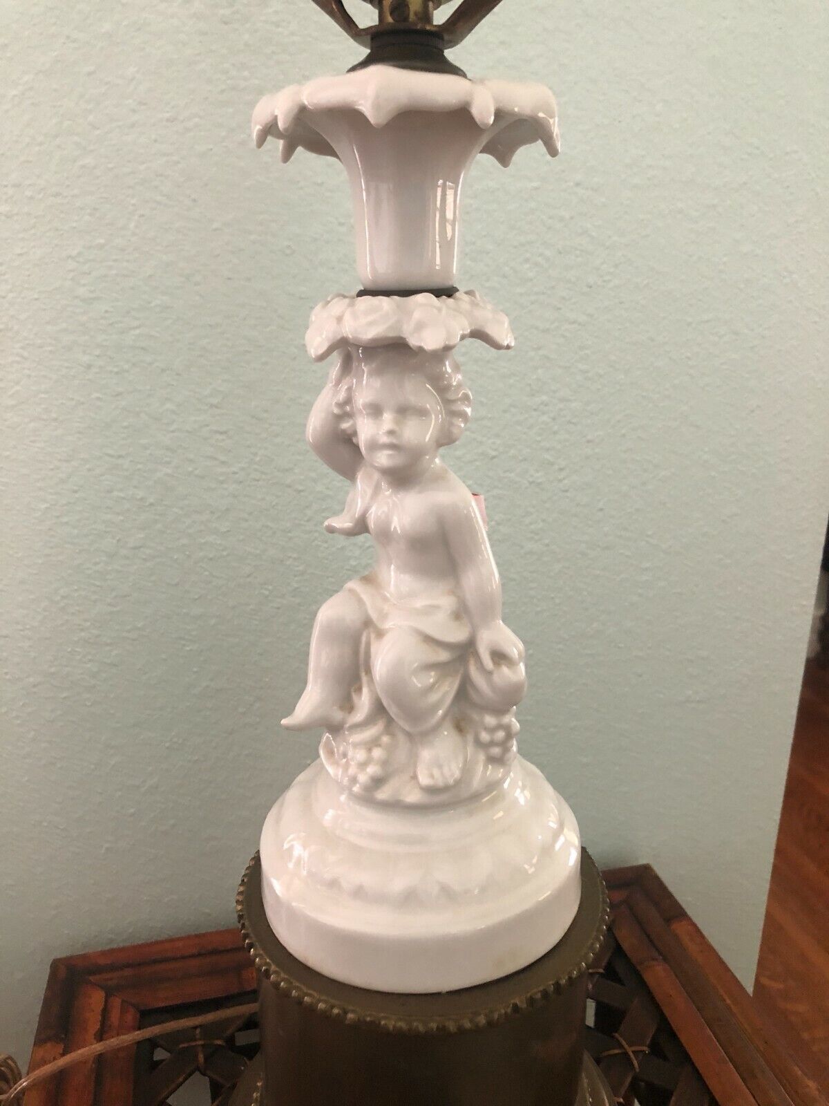 1940\'s Neoclassical Italian White Porcelain Cherub Lamp