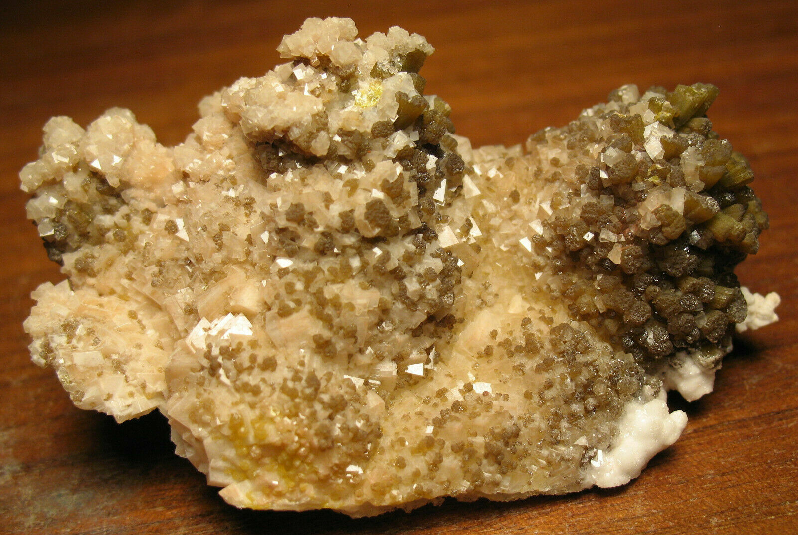 Incredible Old Specimen of Mimetite and Calcite from Mapimi, Durango, Mexico