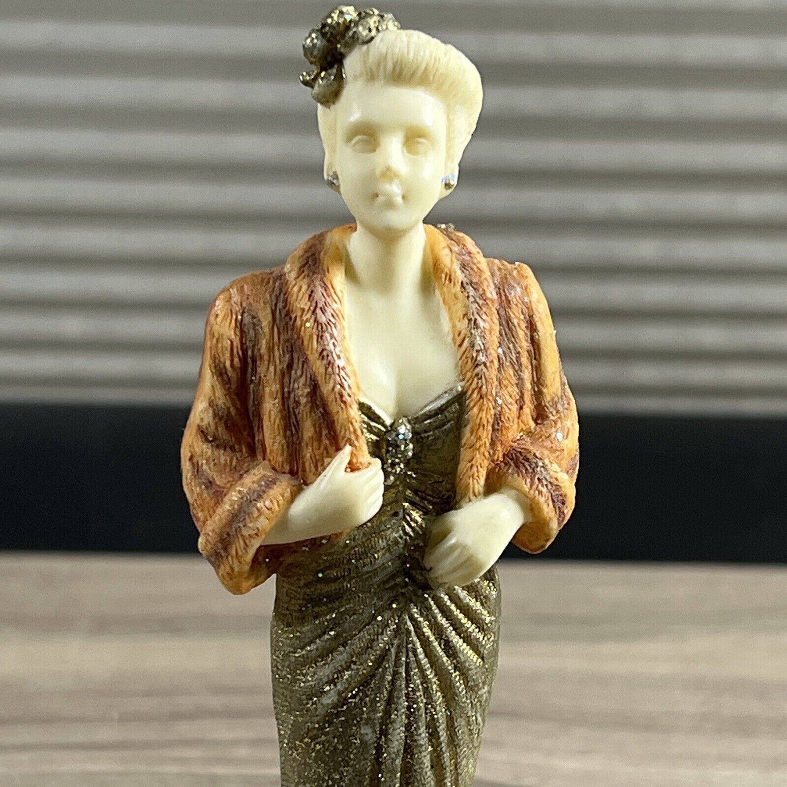 Rare Fabulous Forties Fashion Lady Figurine Unique 6.5”