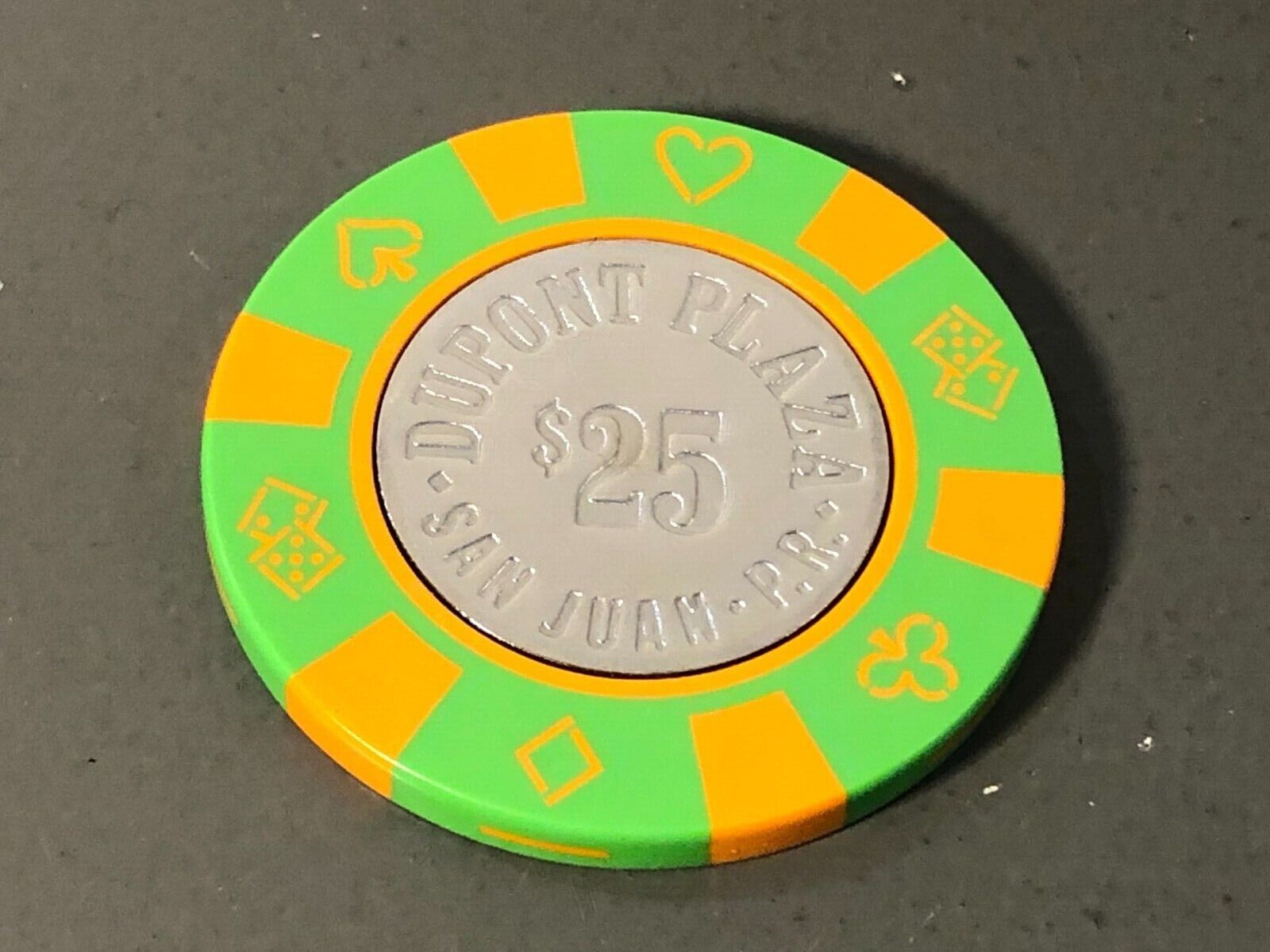 Vintage San Juan Puerto Rico Dupont Plaza Casino Poker Chip $25