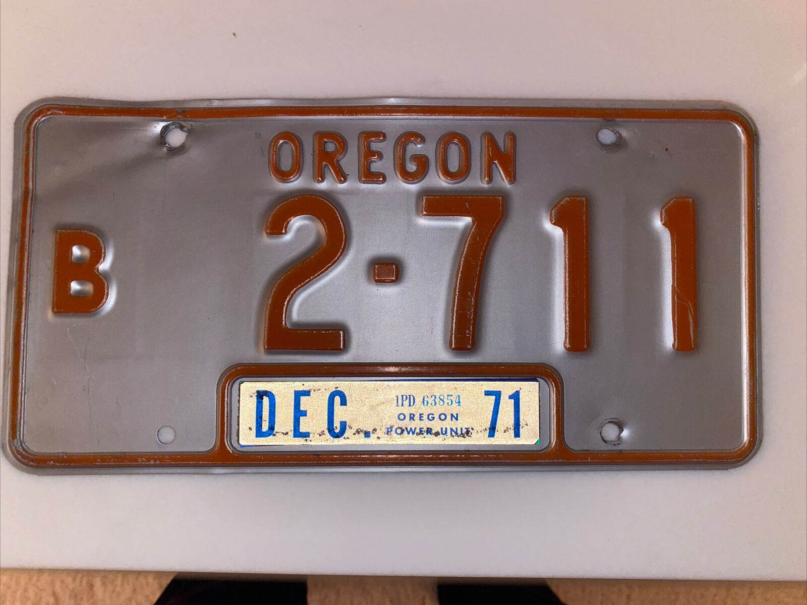 Vintage 1971 Oregon Power Unit License Plate B 2-711
