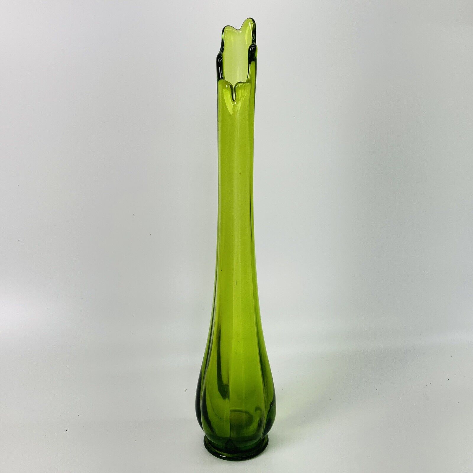 MCM Glass Swung Stretch Vase 13\