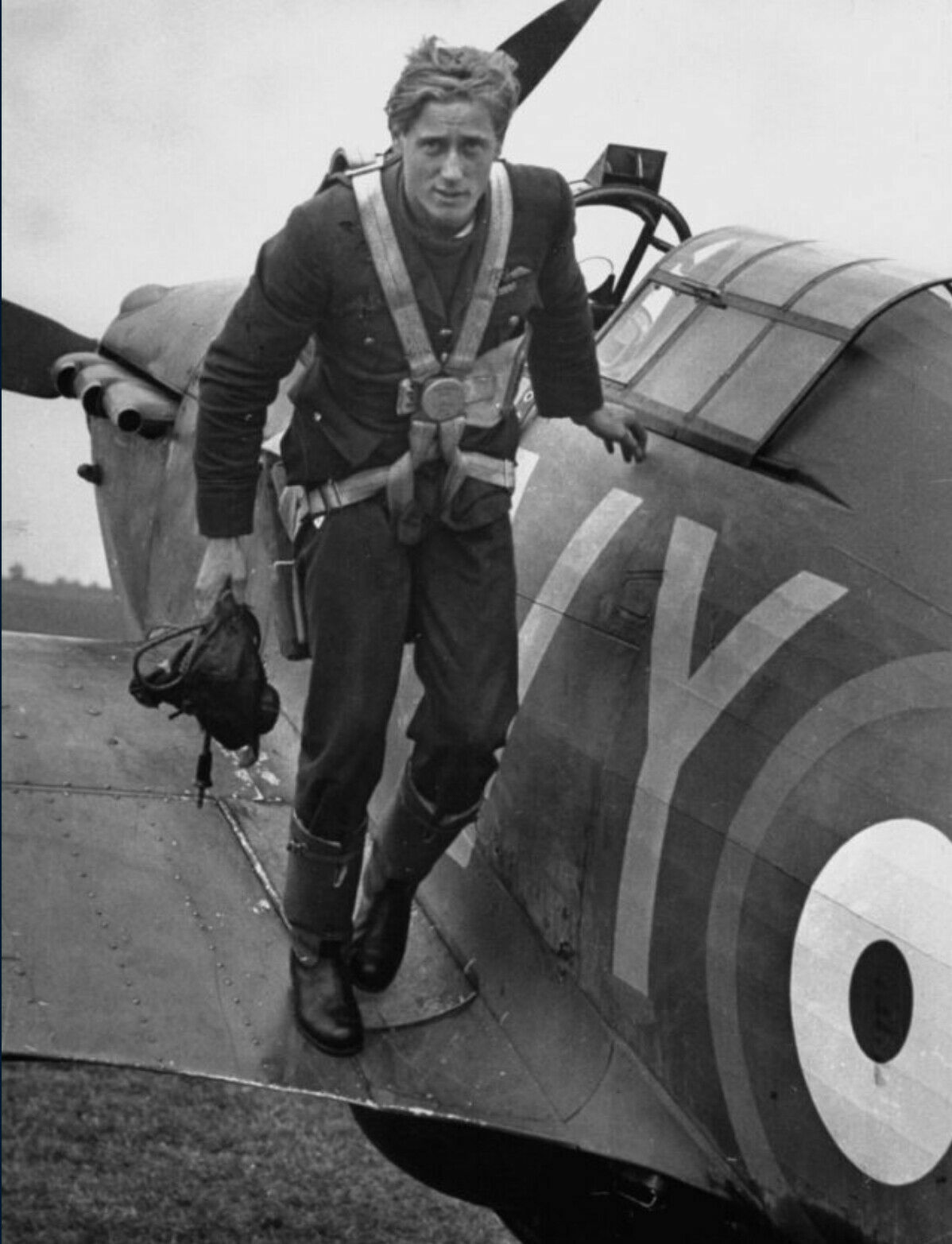 RAF British Hurricane Ace Albert Lewis WW2 WWII 4x6**