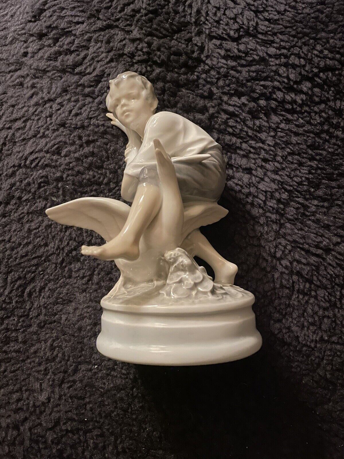 Royal Copenhagen Goose Thief 2139 Boy With Geese Figurine Porcelain Denmark 7\