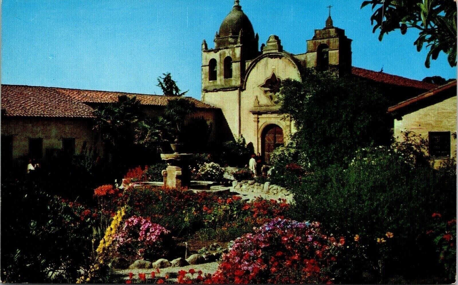 Carmel Mission California CA Beautiful Gardens Postcard UNP VTG Mirro Unused
