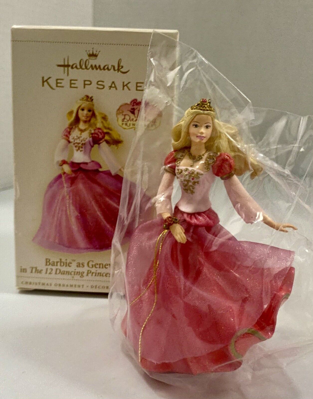 2006 Hallmark Keepsake Barbie as Genevieve in the 12 Dancing Princesses Ornament