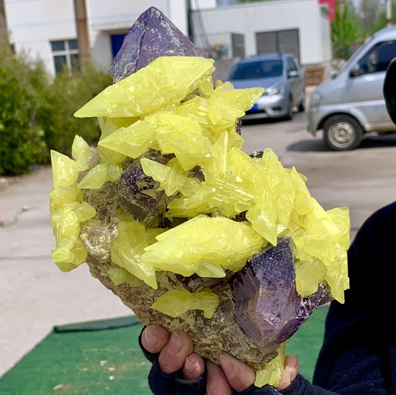 6.47LB Minerals ** LARGE NATIVE SULPHUR OnMATRIX Sicily With+amethyst Crystal