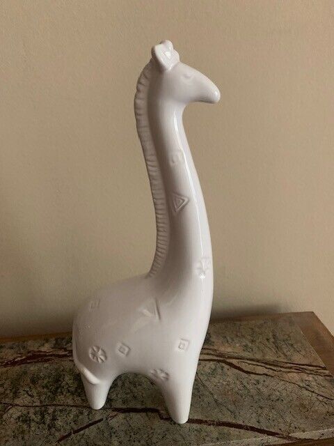 Modern Ceramic Giraffe Figurine  10\