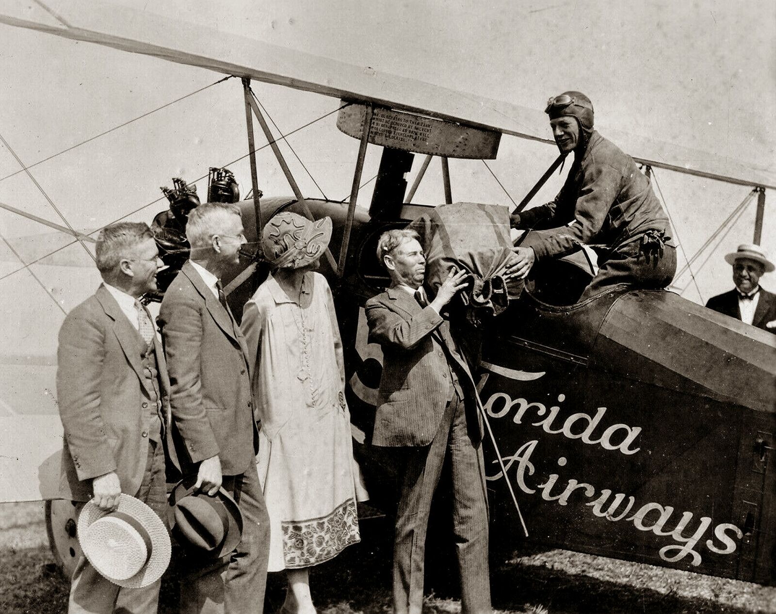 1926 FLORIDA AIRWAYS -Tampa to Jacksonville, First Airmail Flight  8.5x11 PHOTO