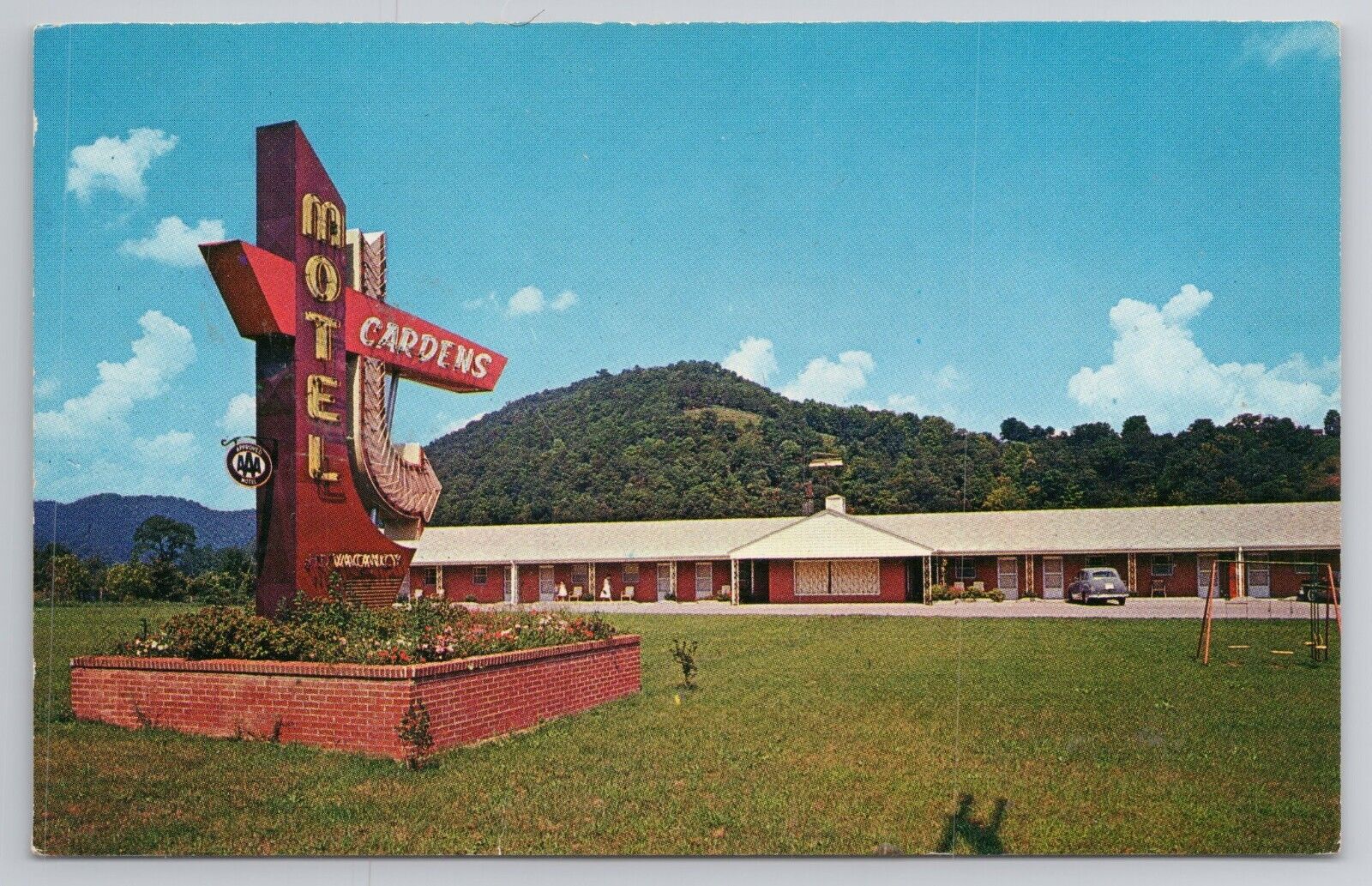 1950s Postcard Carden\'s Motel Rich Creek West Virginia AAA