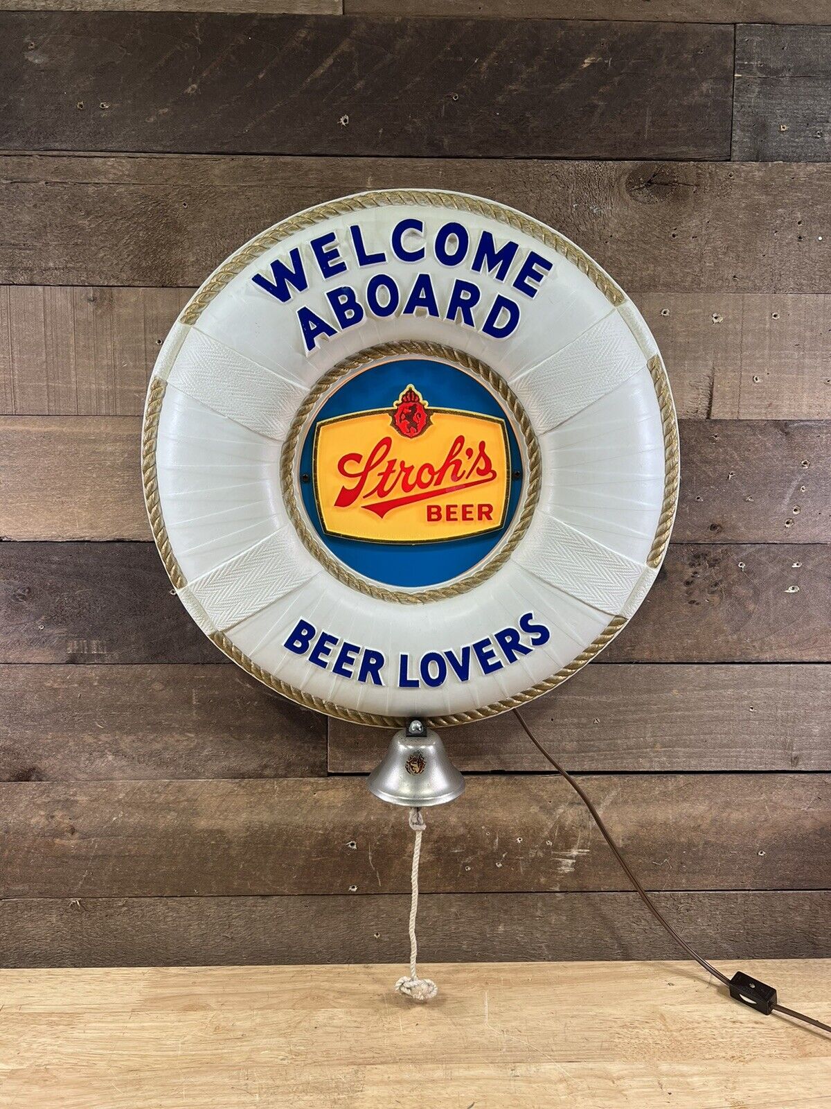 Vintage Stroh's Welcome Aboard Life Preserver Electrical Beer Advertising Sign