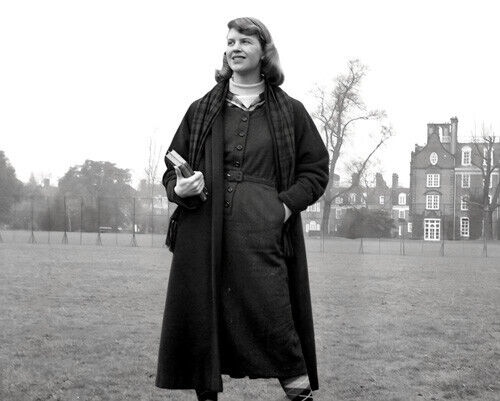 Poet Sylvia Plath Photo 3