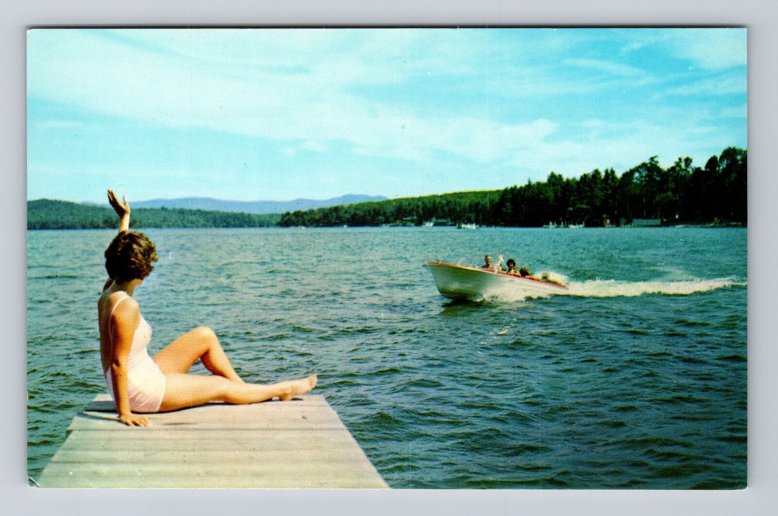 Lake Winnipesaukee NH-New Hampshire, Greetings, Boating, Vintage Postcard