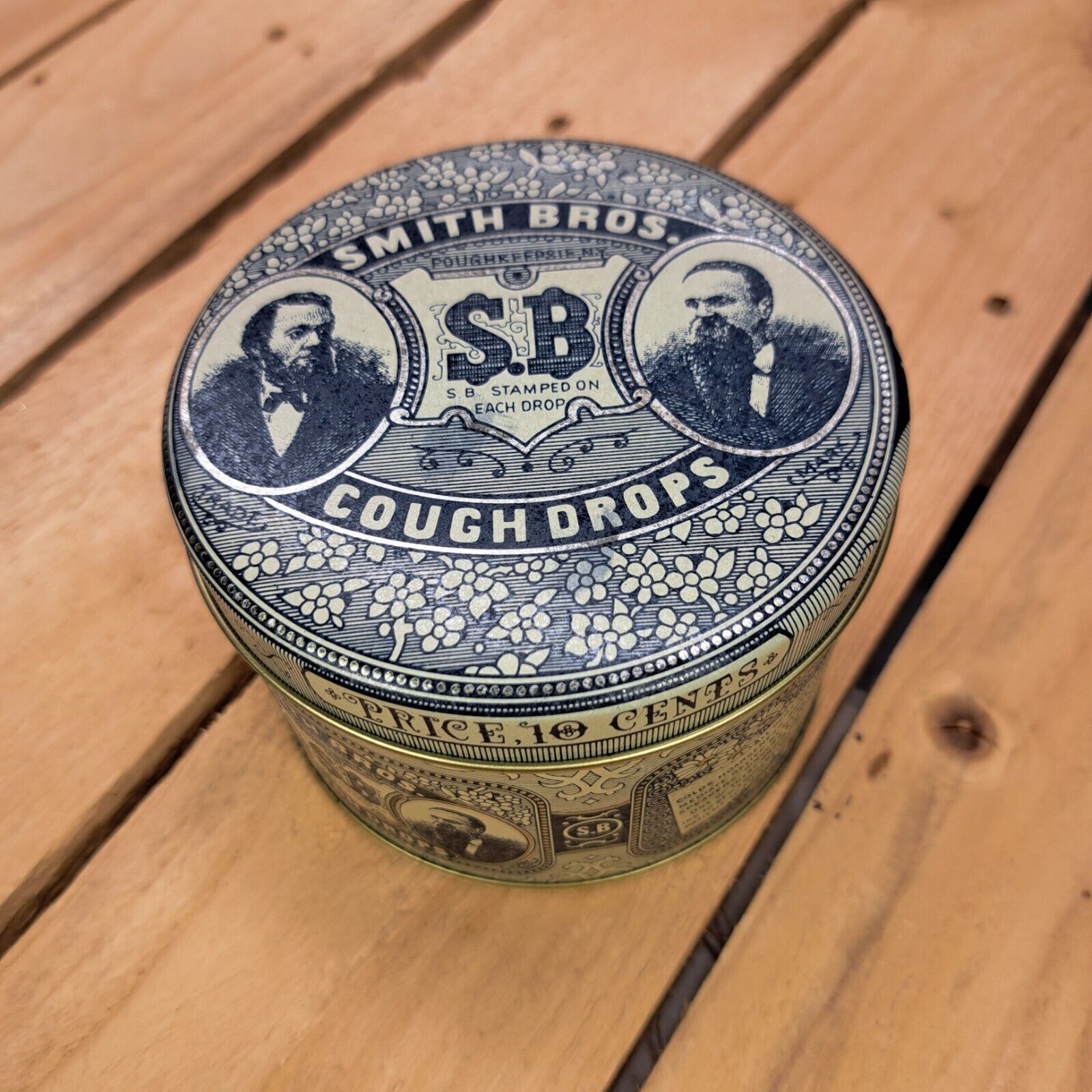 Vintage Smith Bros. Round Cough Drops Price 10 Cents Tin (EMPTY)