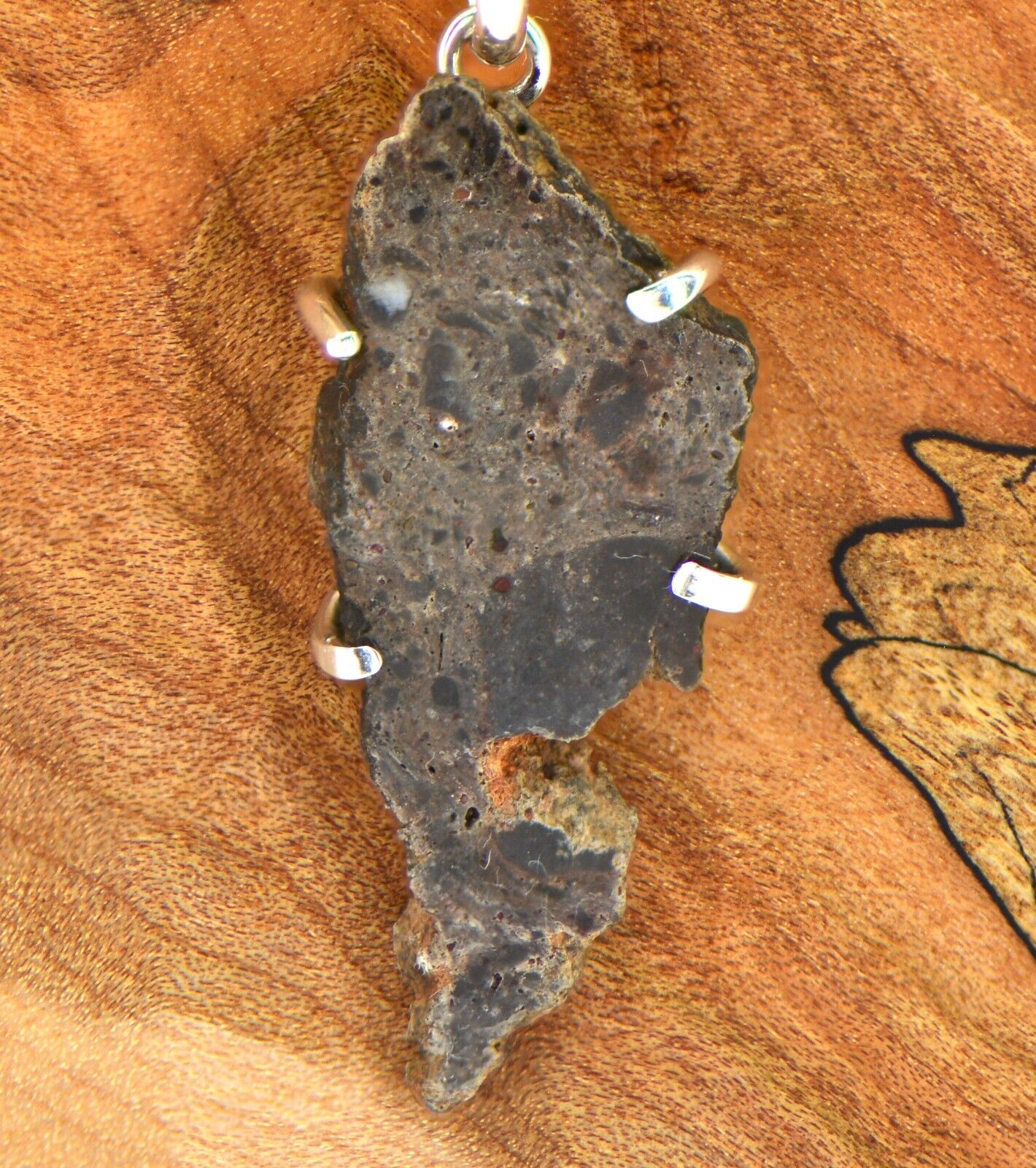 The Tisserlitine Raw Collection - Lunar Meteorite Necklace and Pendant 