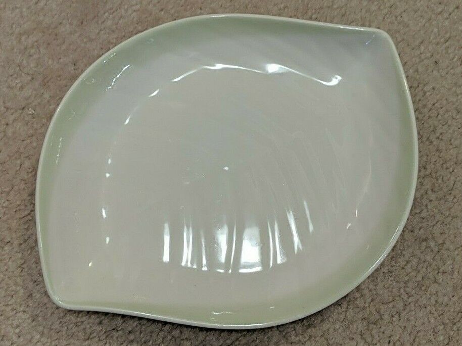 Eva Air Noritake Plate, Leaf