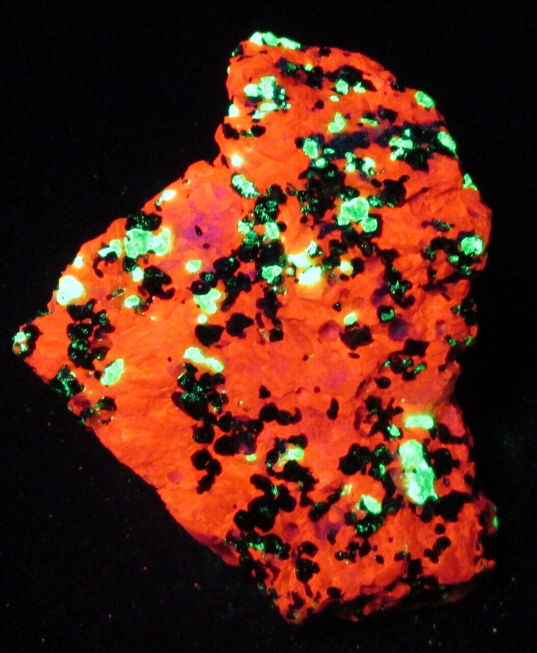 Willemite Franklinite Zincite Calcite Fluorescent Minerals Sterling Hill NJ