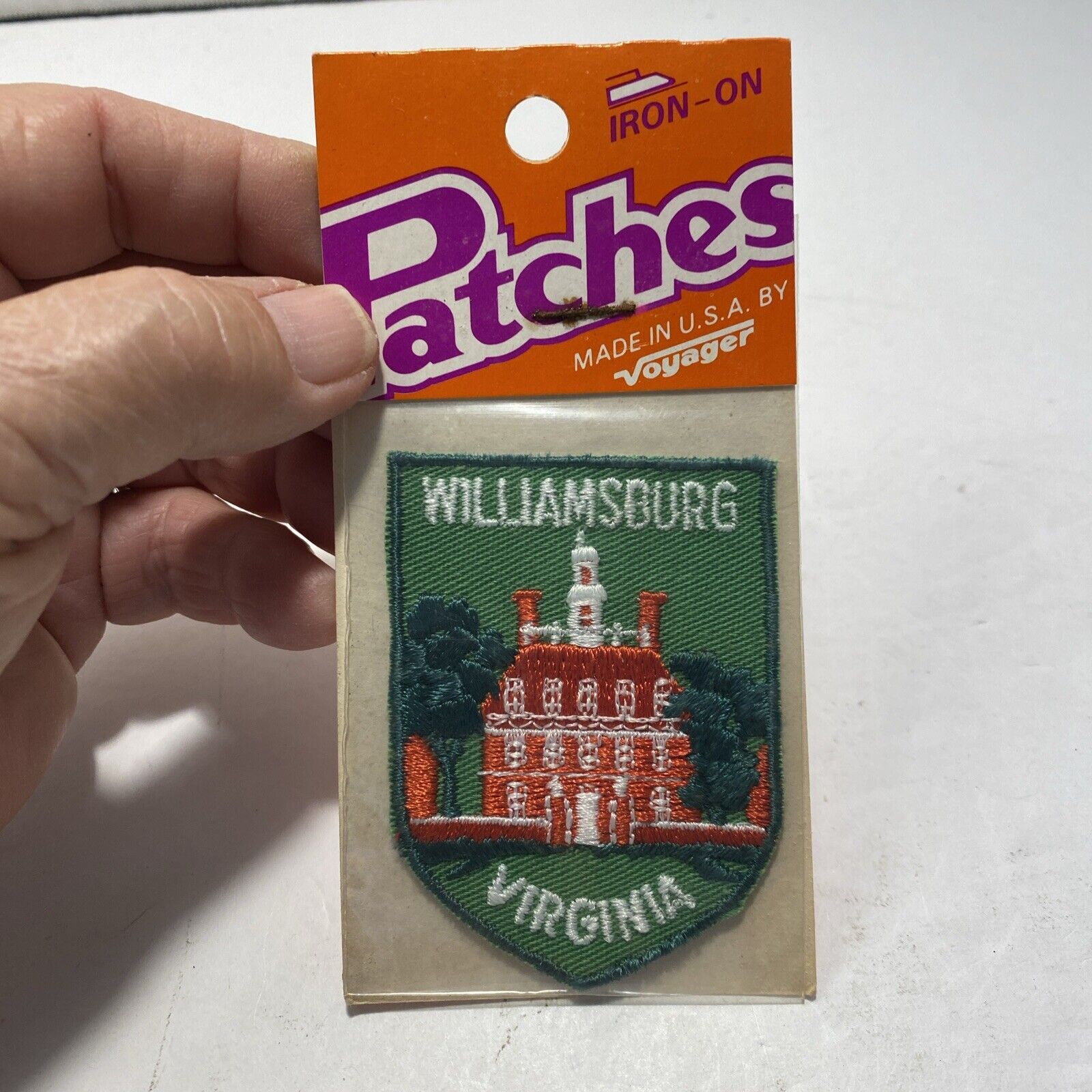 Vintage Williamsburg Virginia Patch Voyager Travel Souvenir NEW