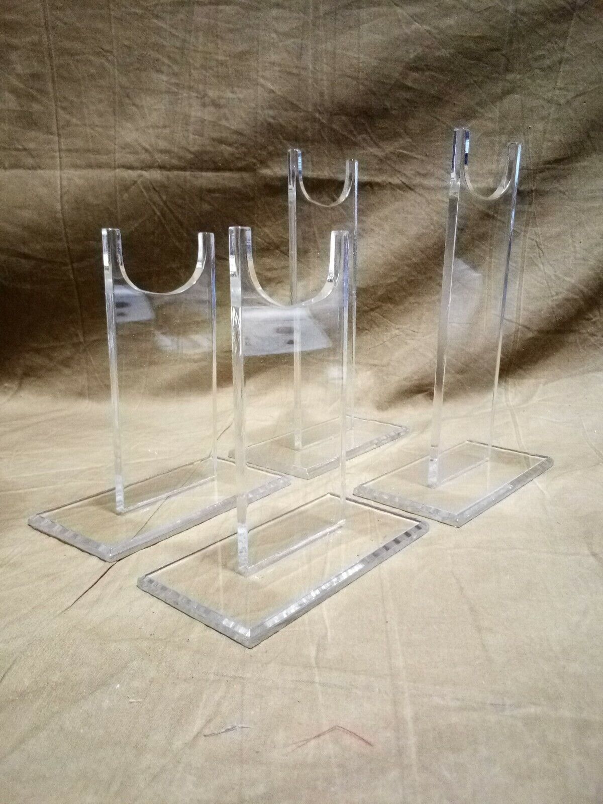 TWO SETS Clear Display Stands 5\