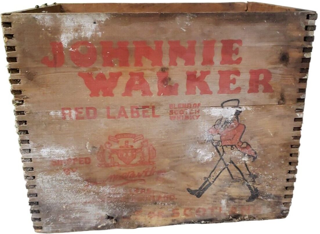 Johnnie Walker Whiskey Wooden Box 12 Bottles Dove Tail Whisky Crate VTG 1958 Bar