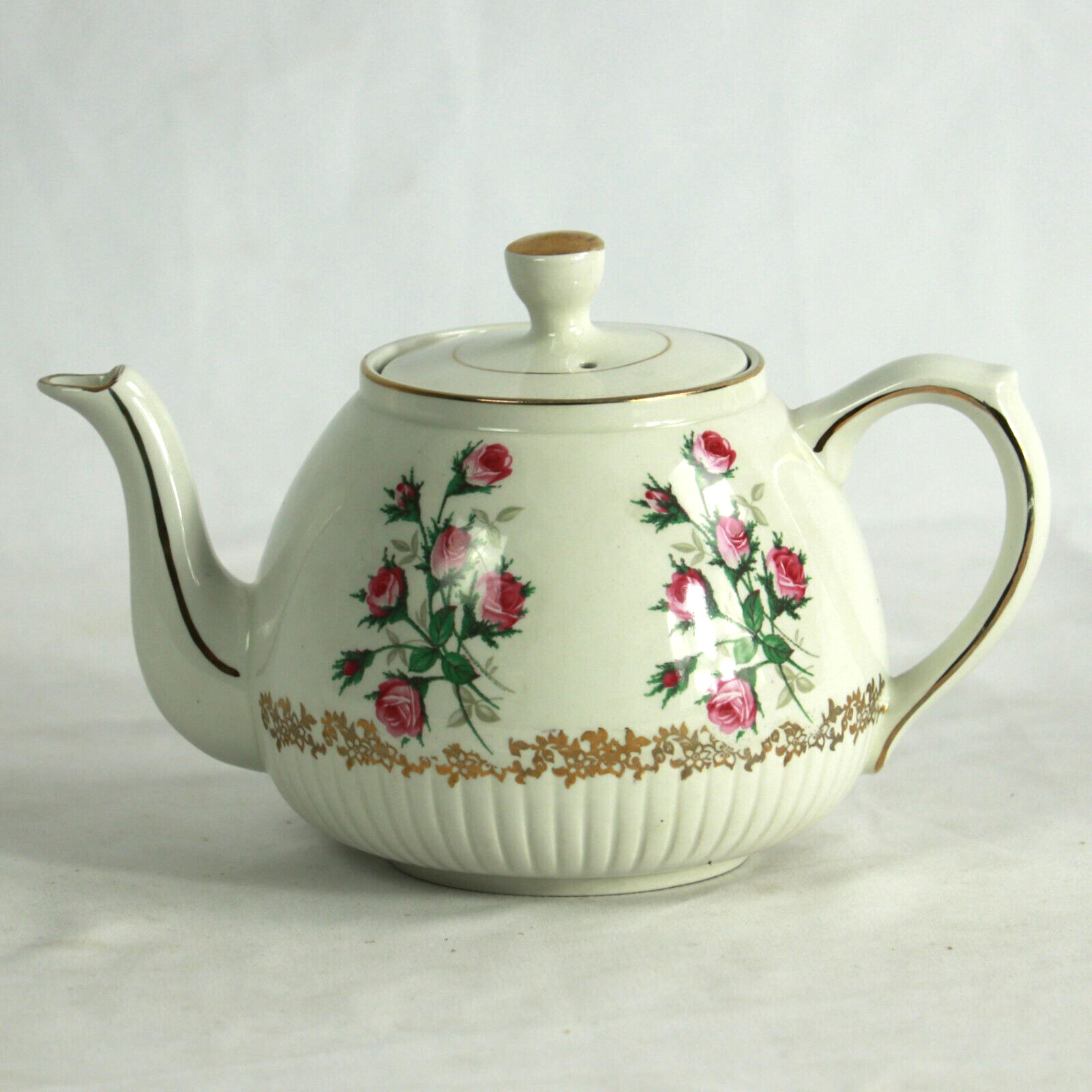 Vintage Ellgreave Heatmster Teapot Roses 2340
