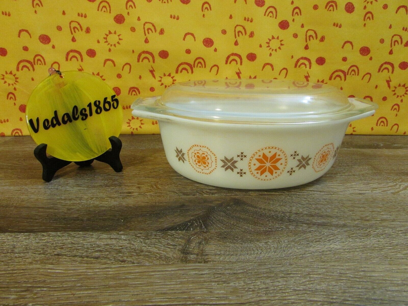 PYREX Vintage Town & Country 043 Oval 1 1/2 Qt Casserole Bake Dish w/Lid