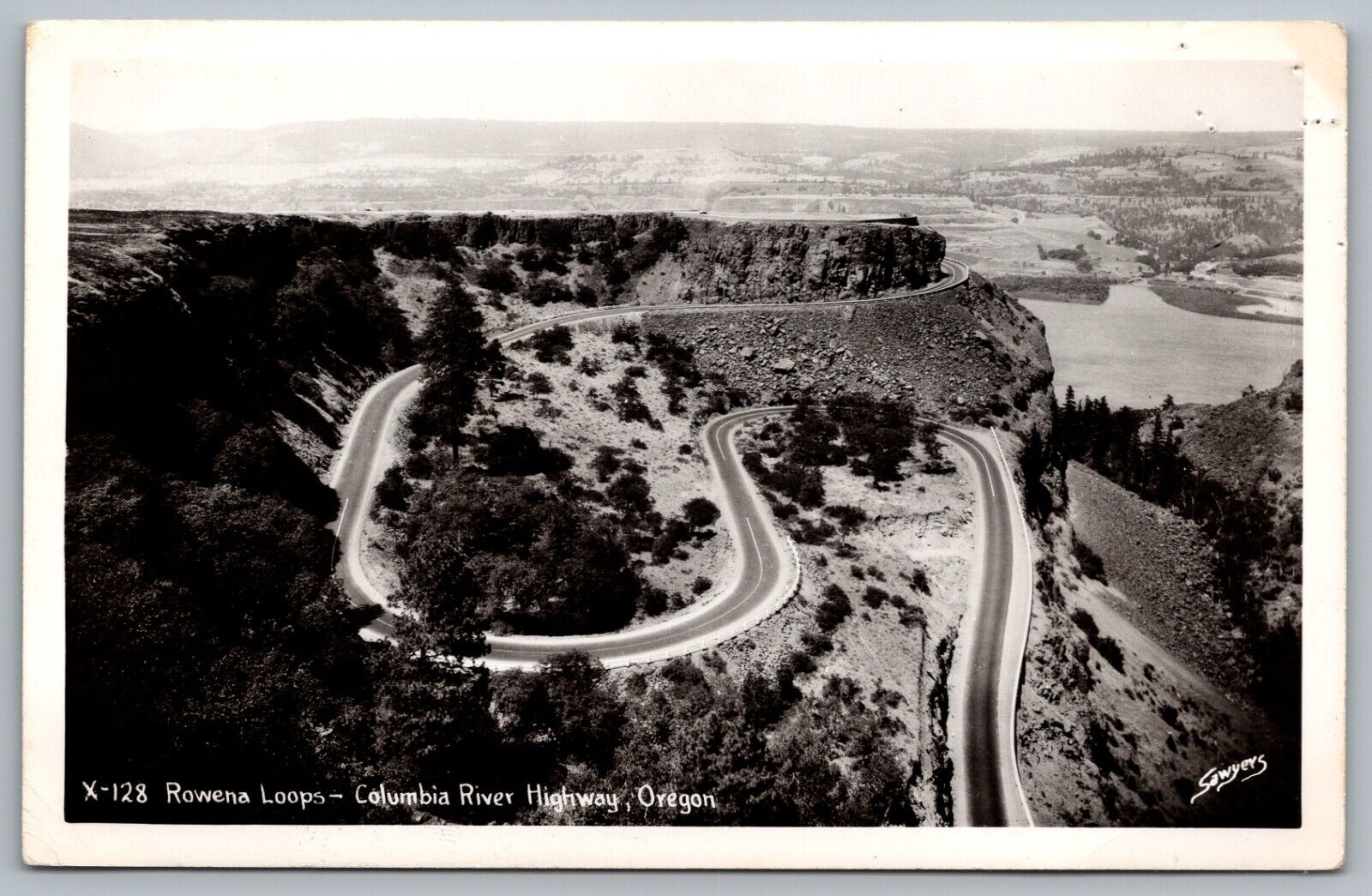 Postcard RPPC, Rowena Loops, Columbia River Highway, Oregon Unposted
