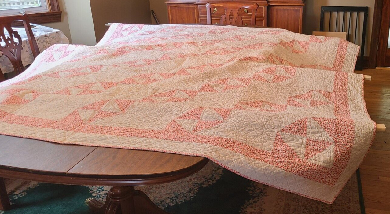 Crisyp Well Quilted Antique Quilt Pink And White Tiny Flowers 84x84