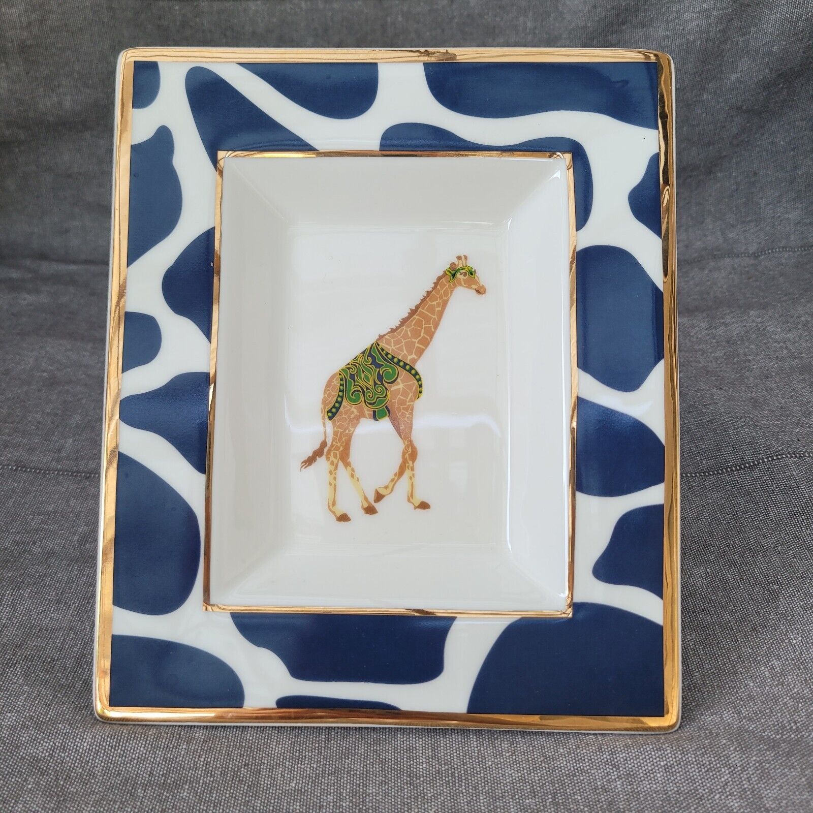 Ceramic Giraffe Trinket Dish Glossy C Wonder Navy Blue With Gold Trim 7.5”x6.5”