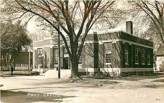 IA, Winterset, Iowa, Post Office, No. 653, RPPC