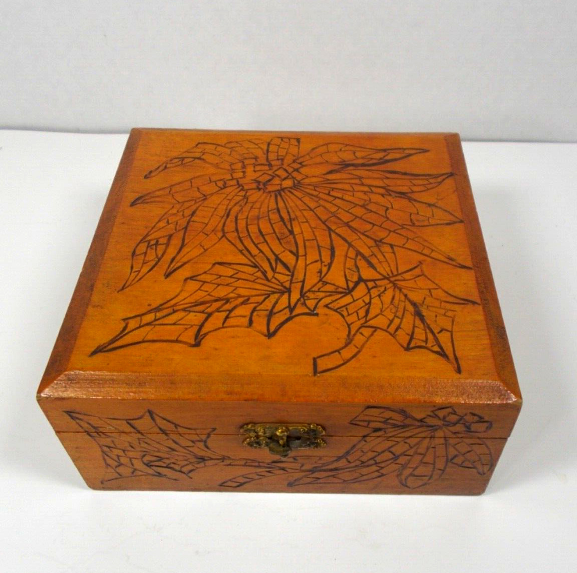 Antique Pyro Art Wood Pyrography Box w/Liner..Golde