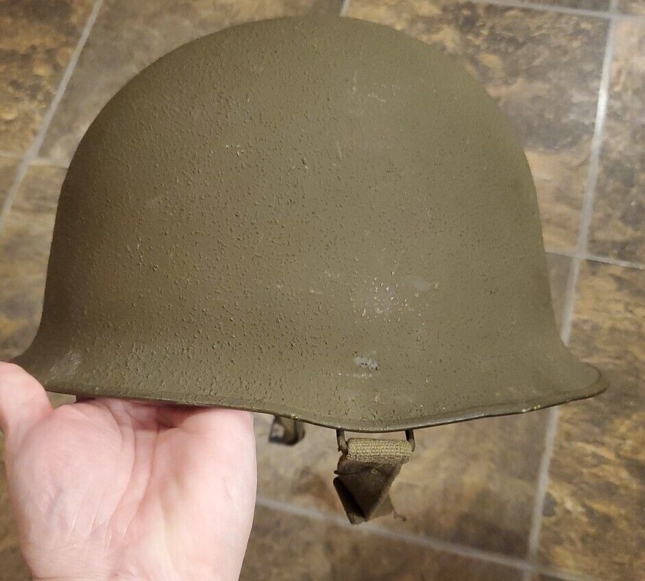 French Military Helmet LQQK. 👀 AS PICTURED 