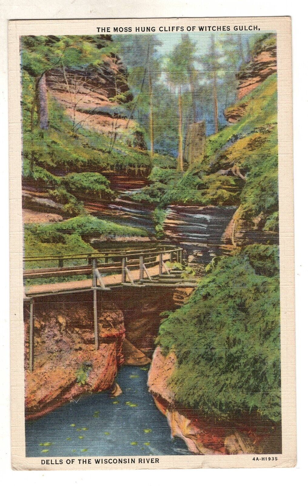 Wisconsin Dells River Clifffs of Witches Gulch  Vintage Postcard