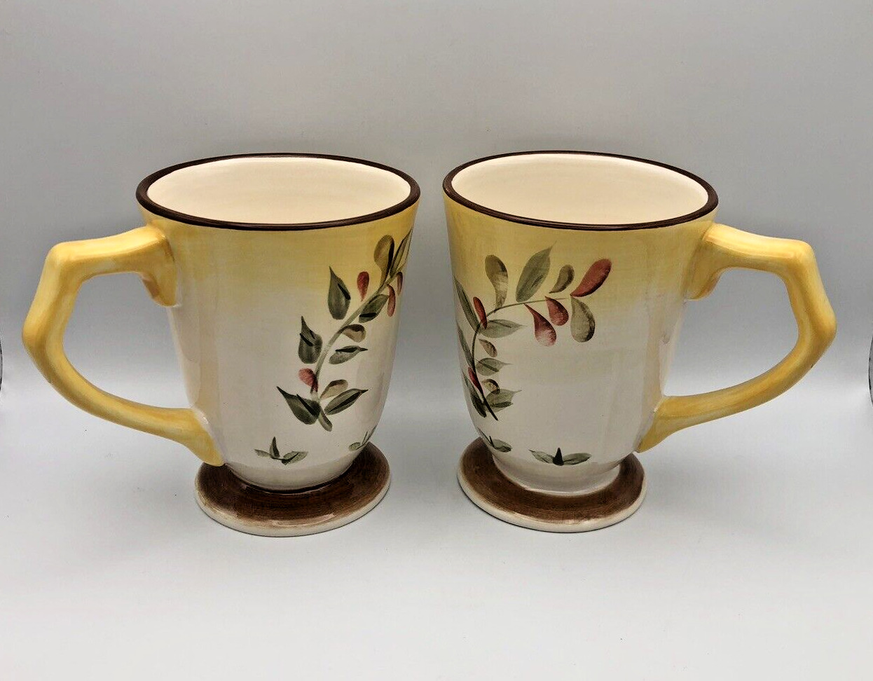 BETTER HOMES AND GARDENS TUSCAN RETREAT FOOTED COFFEE MUGS 13 oz EUC (Set of 2)
