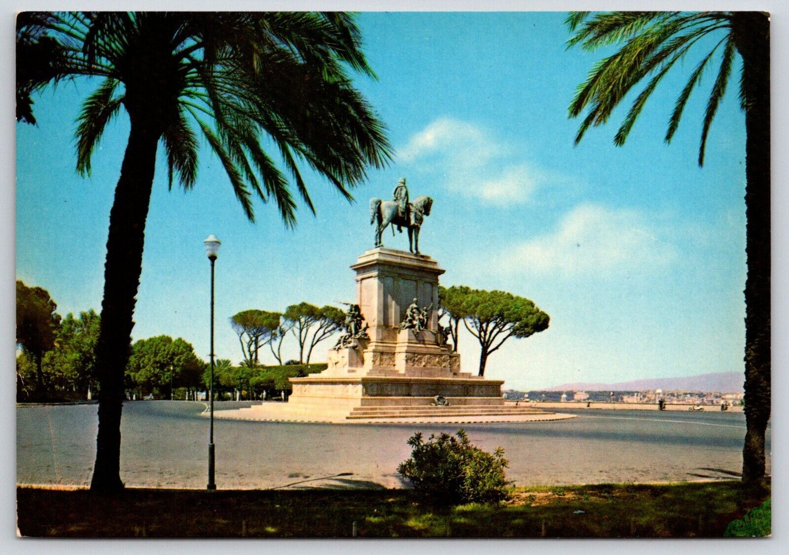 Postcard Italy Rome Gianicolo Monument To Garibaldi 