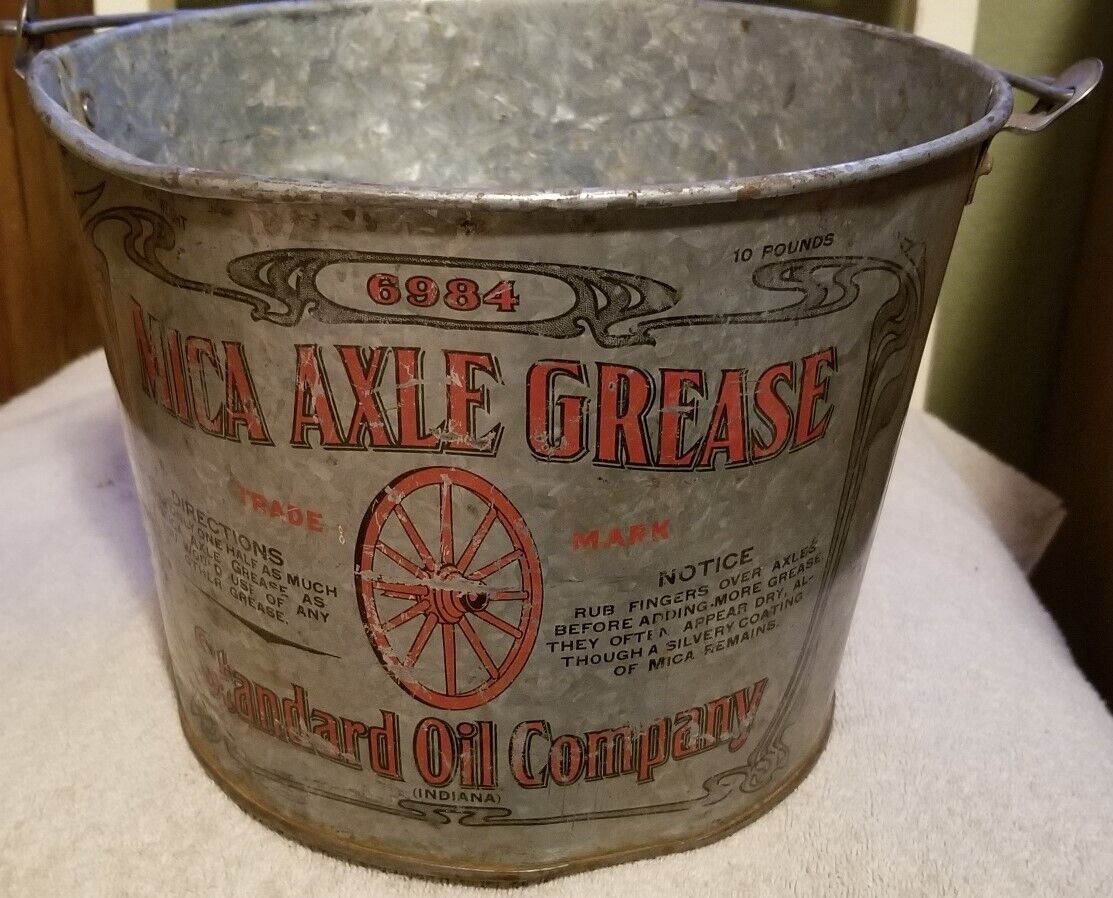 Vintage Standard Oil Company Indiana Mica Axle Grease Tin Bucket