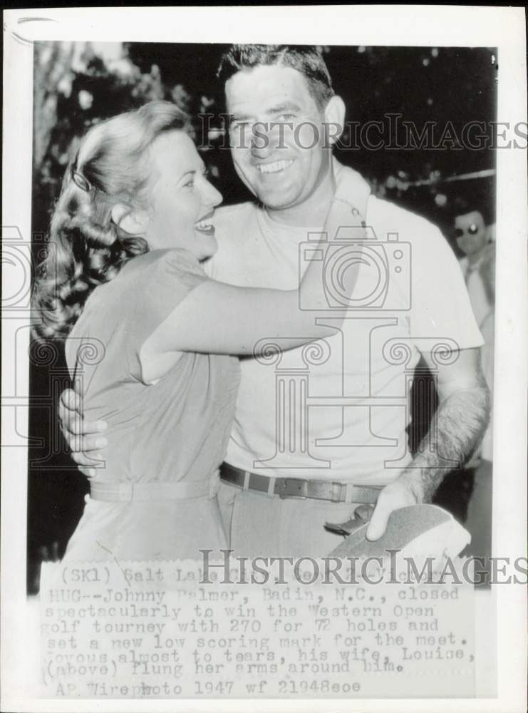 1947 Press Photo Johnny Palmer celebrates Western Open win with wife Louise