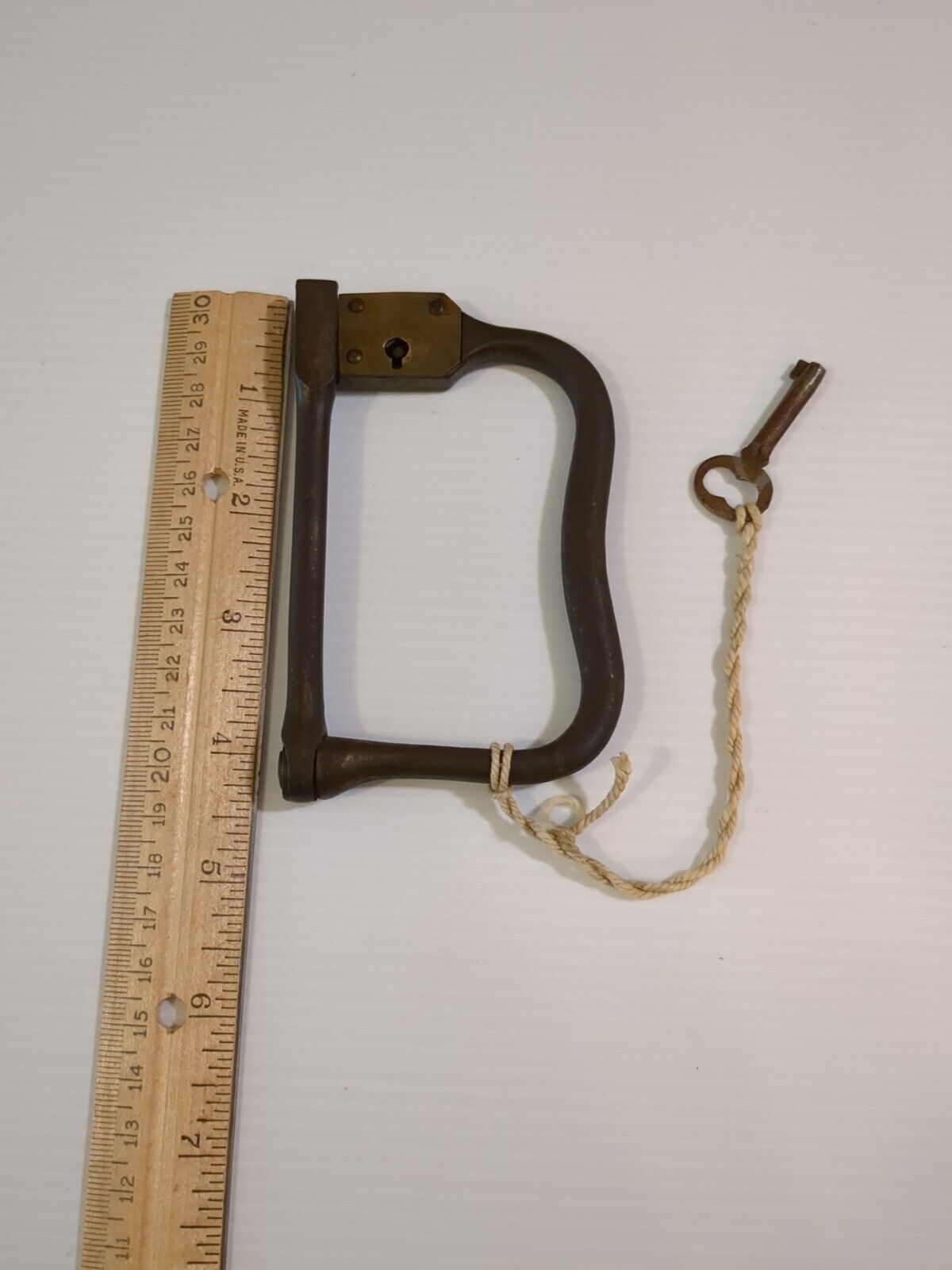 Antique Brass Shackle Lock With Key