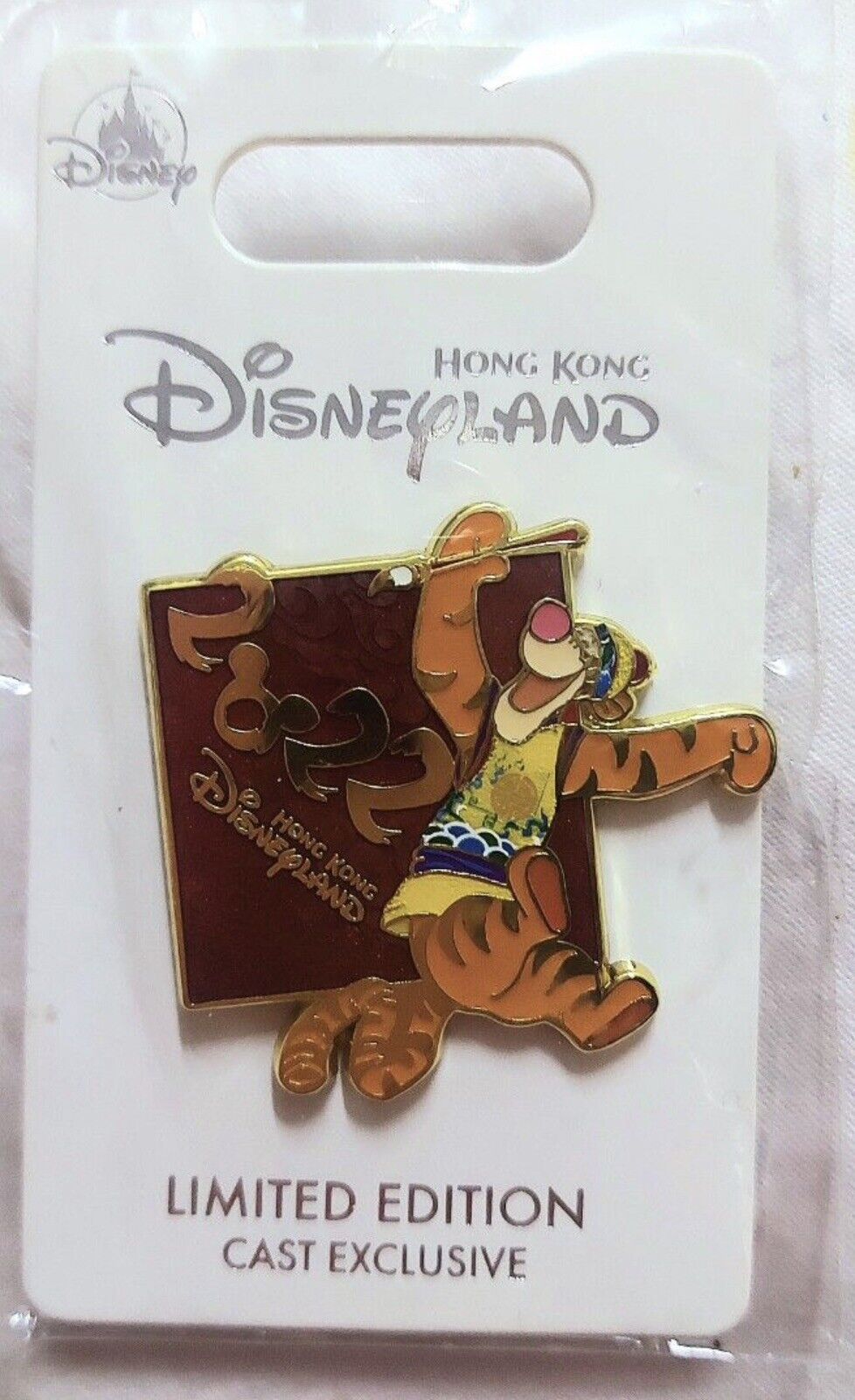 2023 LE Disney Pooh And Friends Tigger Pin Year Of Tiger Limited Edition HKDL